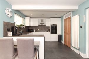 Photo 7- click for photo gallery